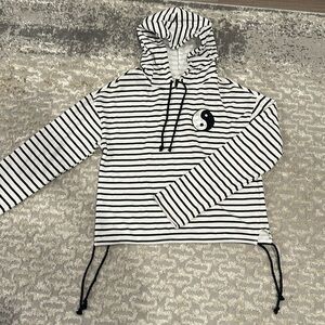 striped hoodie with hood